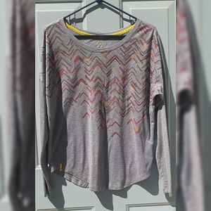 Lole long sleeve graphic top
